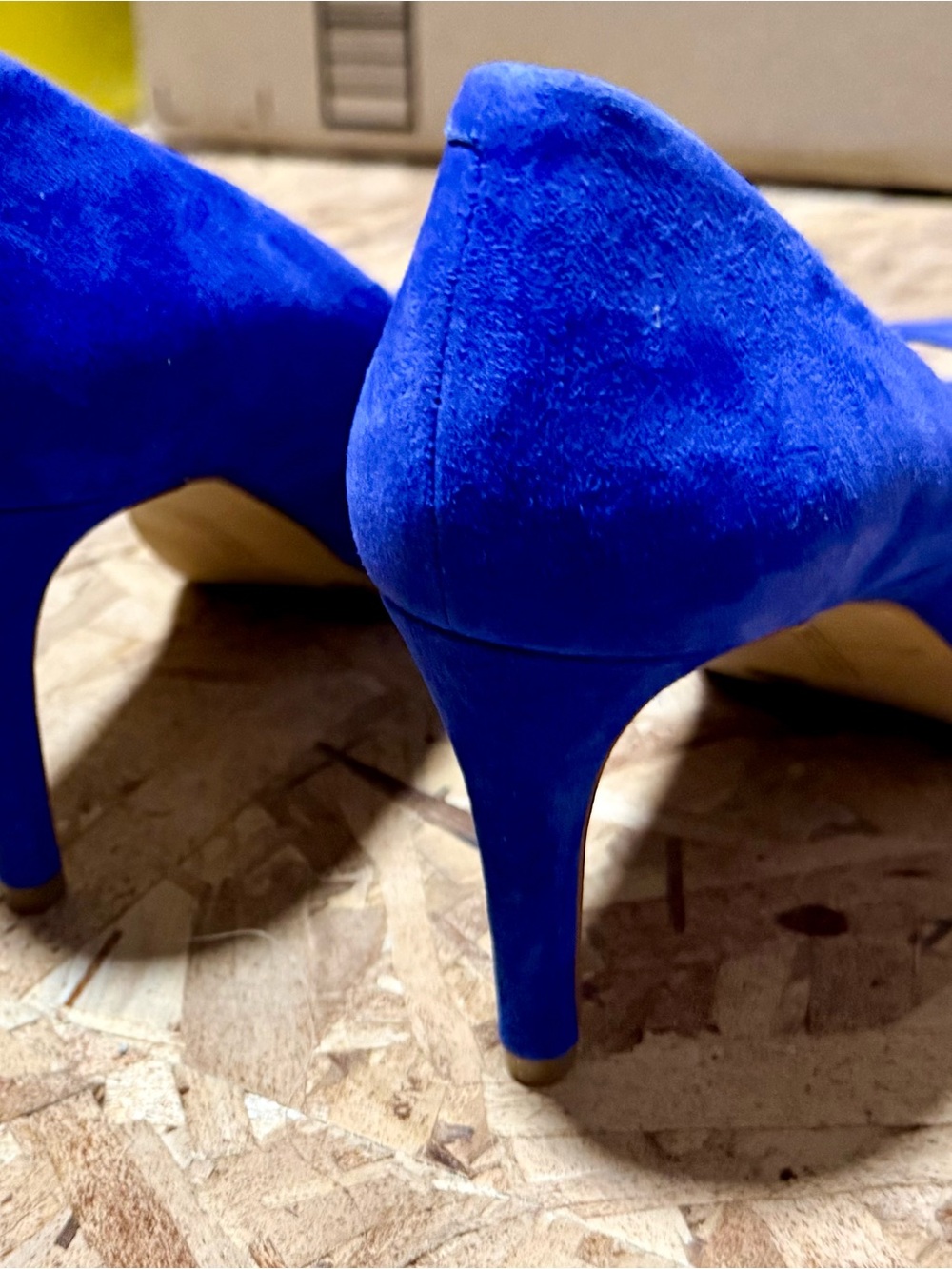 Vince Camuto Royal Blue Suede Peep-Toe Platform Heels Women’s Size 8m, Excellent - Picture 5 of 6